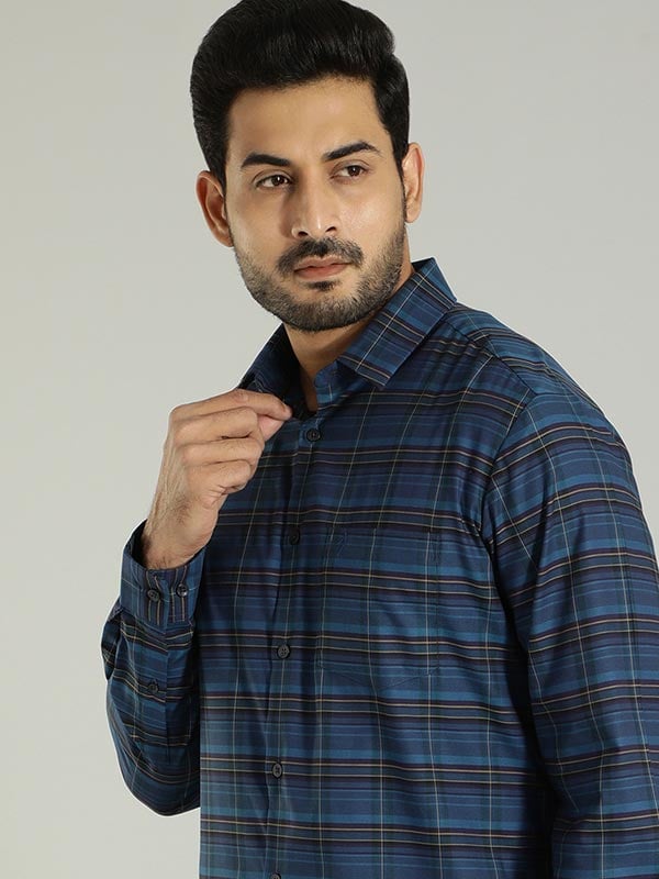 Indian Terrain Men's Slim Fit Full Sleeve Checkered Navy Shirt